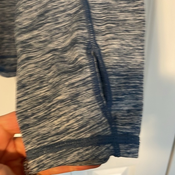 Zella Men’s 3/4 zip pullover - Picture 2 of 3